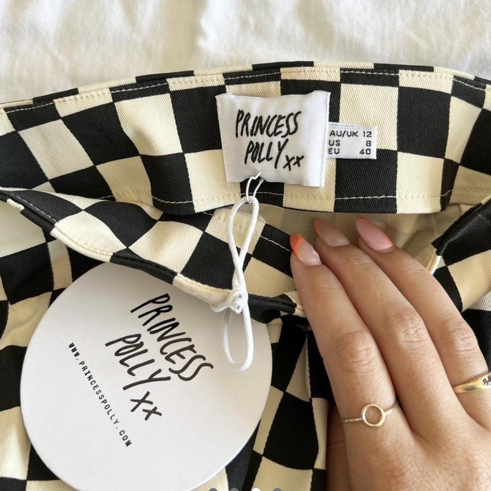 checkered princess polly mini skirt!